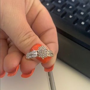 14k solid gold ring size 10.  Diamond gold cluster